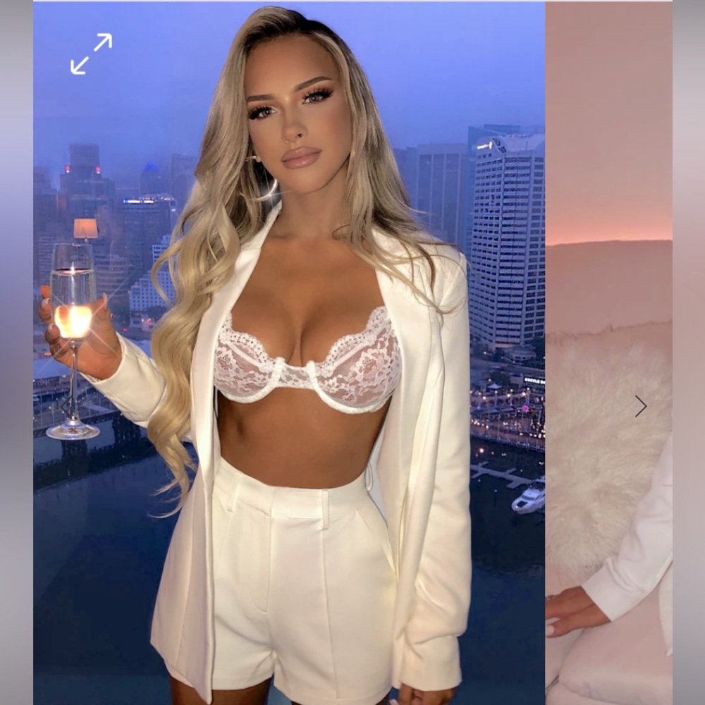 Elegant White Blazer for Women